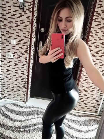 Проститутка Адель
